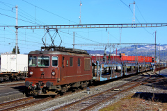 Re425 182-3 "Kandergrund" + leere Autowagen Sitfa, Lahr-San Nicola di Melfi